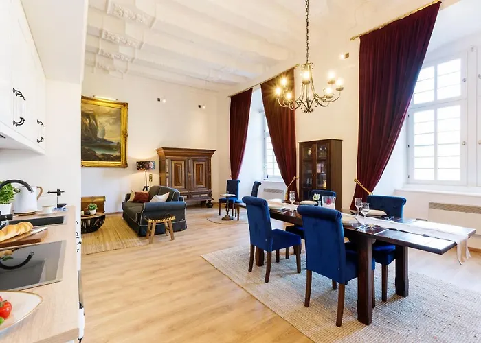 Apartment Fewo Saalstube, Adolphsburg